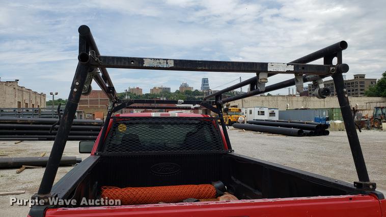 image for item EU9770 2004 Ford F150 pickup truck