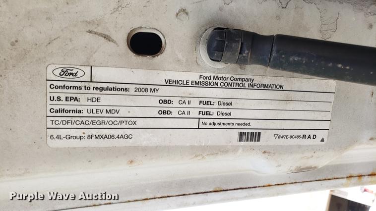 image for item EU9775 2008 Ford F350 Super Duty Crew Cab flatbed pickup truck