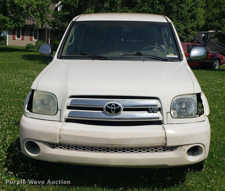 image for item EU9777 2005 Toyota Tundra SR5 Double Cab pickup truck