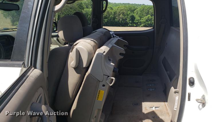 image for item EU9777 2005 Toyota Tundra SR5 Double Cab pickup truck