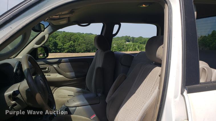 image for item EU9777 2005 Toyota Tundra SR5 Double Cab pickup truck