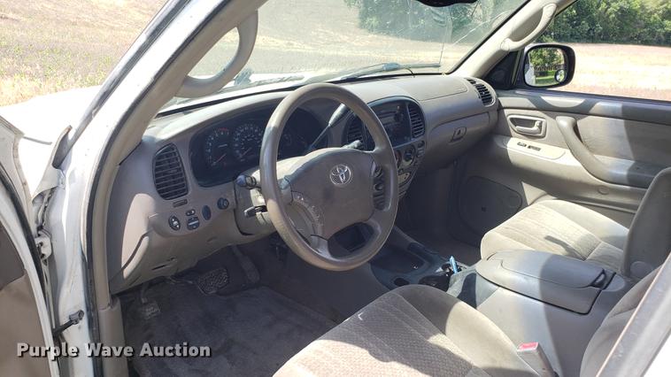 image for item EU9777 2005 Toyota Tundra SR5 Double Cab pickup truck