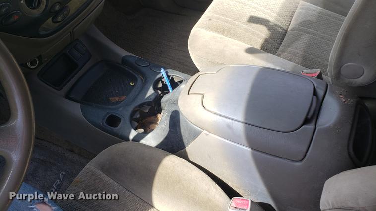 image for item EU9777 2005 Toyota Tundra SR5 Double Cab pickup truck