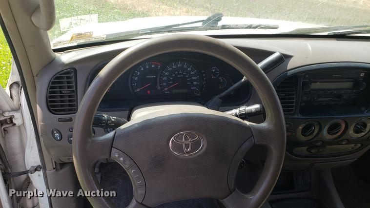 image for item EU9777 2005 Toyota Tundra SR5 Double Cab pickup truck