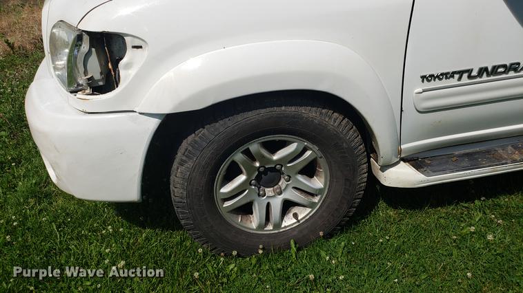 image for item EU9777 2005 Toyota Tundra SR5 Double Cab pickup truck