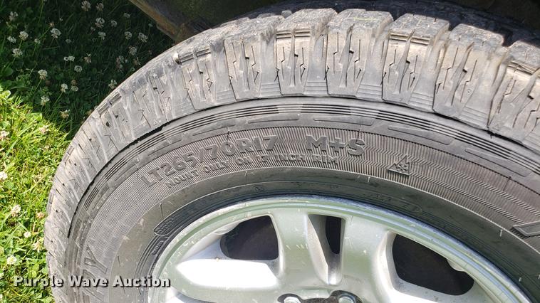 image for item EU9777 2005 Toyota Tundra SR5 Double Cab pickup truck