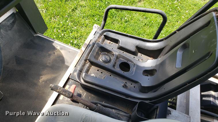 image for item EU9778 Club Car Carryall 272 golf cart