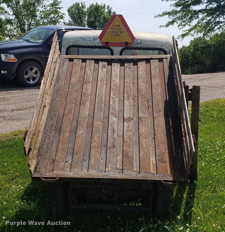 image for item EU9779 Cushman golf cart