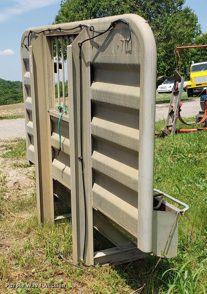 image for item EU9788 Merritt headache rack