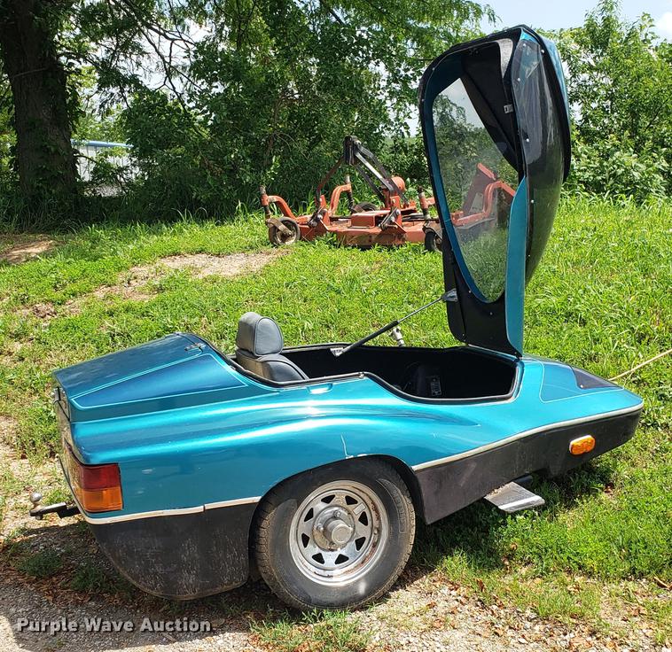 image for item EU9794 Motorcycle side car