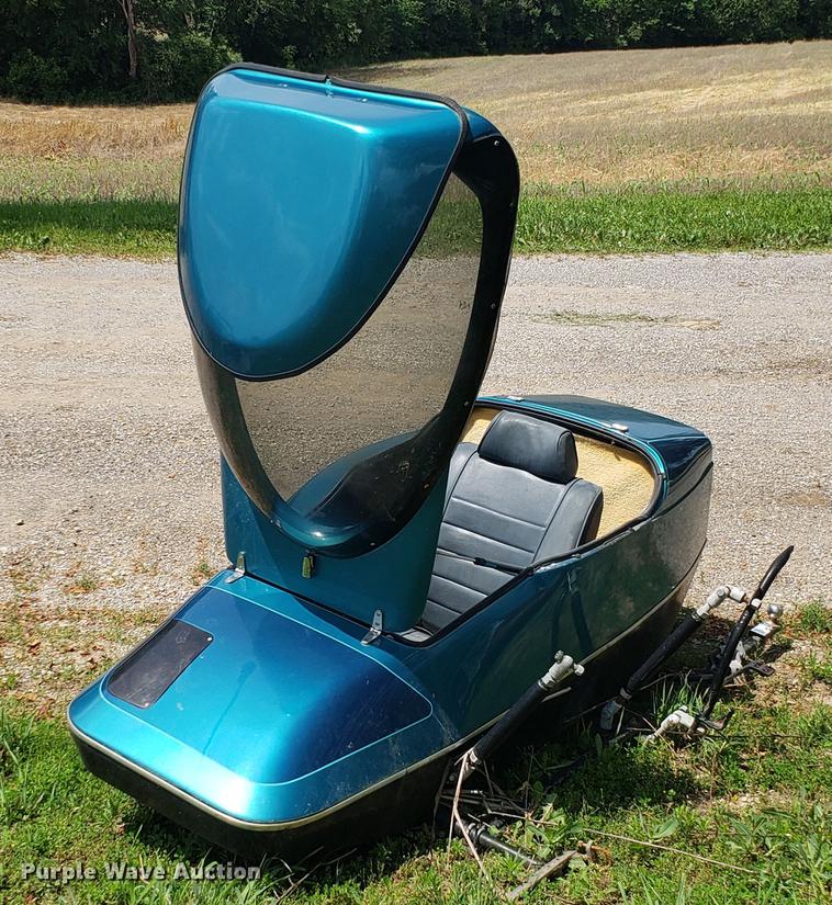 image for item EU9794 Motorcycle side car