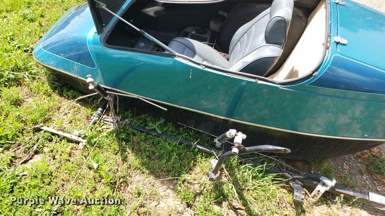 image for item EU9794 Motorcycle side car