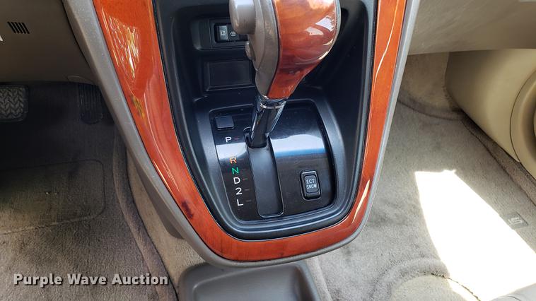 image for item EU9797 2002 Lexus RX300 SUV