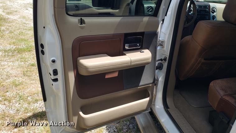 image for item EU9798 2007 Ford F150 SuperCrew pickup truck