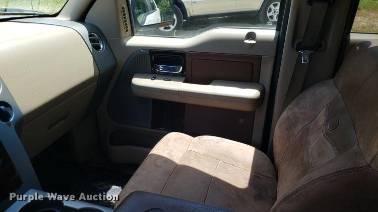 image for item EU9798 2007 Ford F150 SuperCrew pickup truck