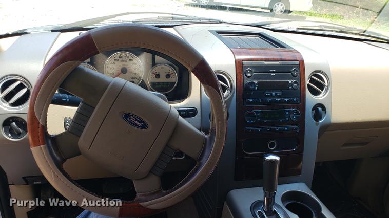 image for item EU9798 2007 Ford F150 SuperCrew pickup truck