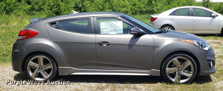 image for item EU9799 2013 Hyundai Veloster Turbo