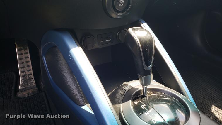 image for item EU9799 2013 Hyundai Veloster Turbo