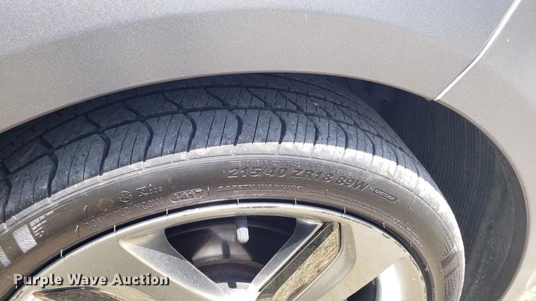 image for item EU9799 2013 Hyundai Veloster Turbo