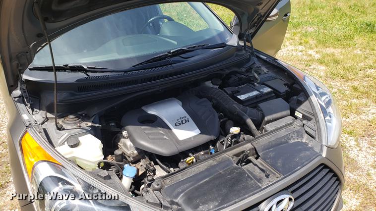 image for item EU9799 2013 Hyundai Veloster Turbo