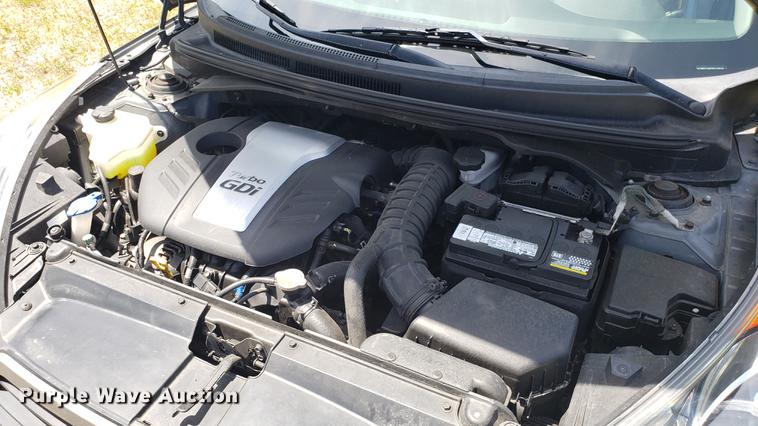 image for item EU9799 2013 Hyundai Veloster Turbo