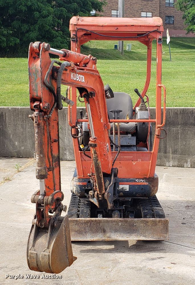image for item EU9829 Kubota KX41-2 mini excavator