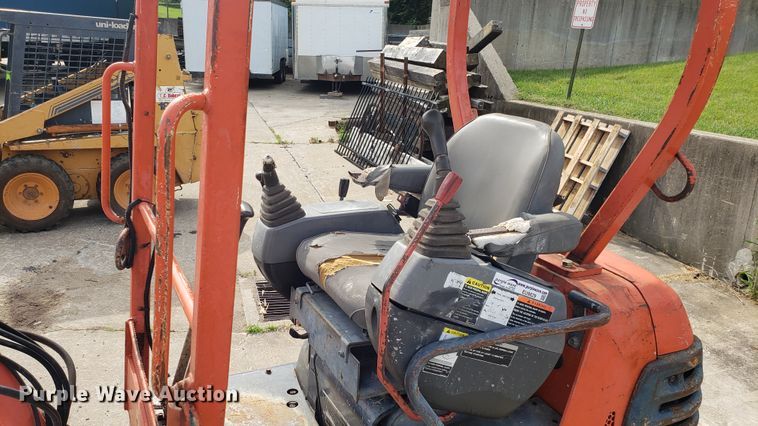 image for item EU9829 Kubota KX41-2 mini excavator