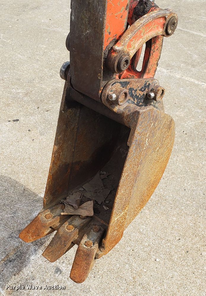 image for item EU9829 Kubota KX41-2 mini excavator