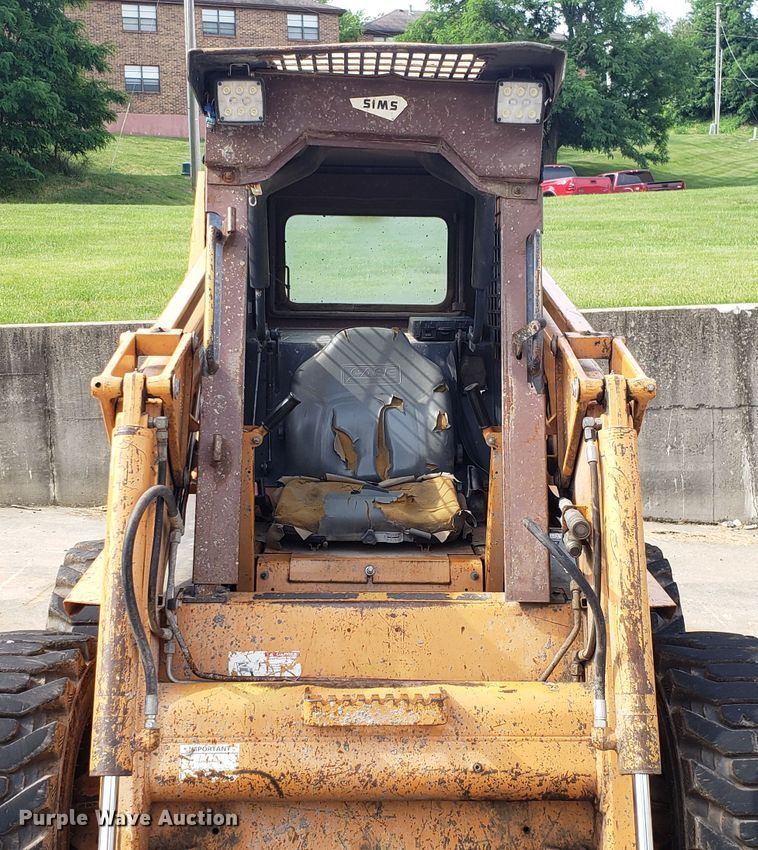 image for item EU9830 2001 Case 1845C skid steer