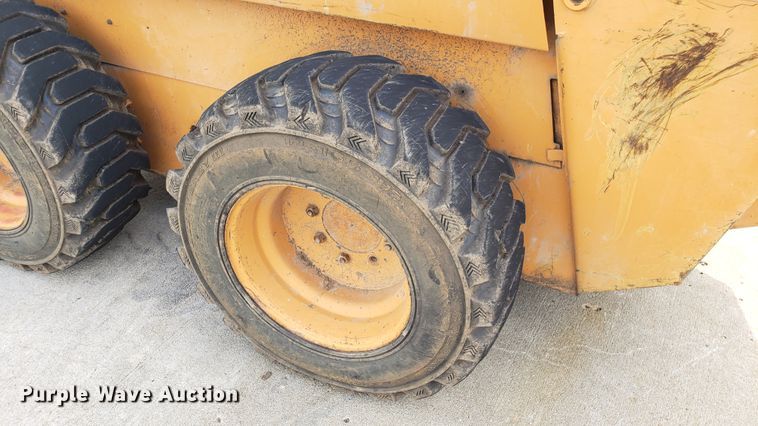 image for item EU9830 2001 Case 1845C skid steer