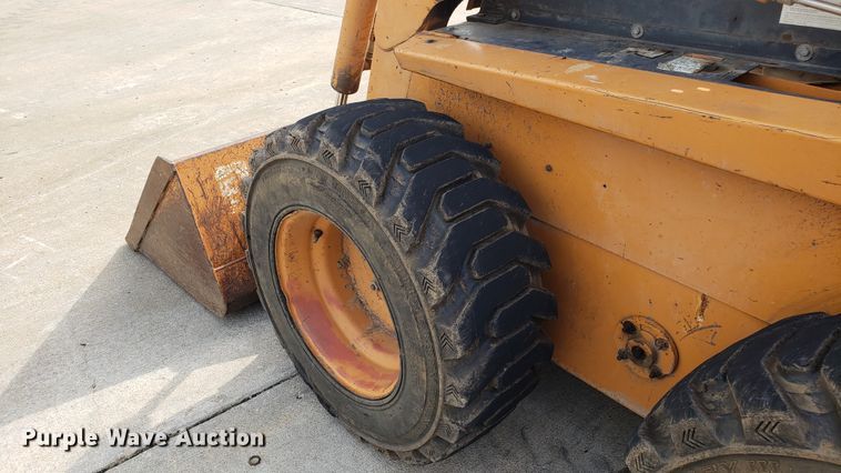 image for item EU9830 2001 Case 1845C skid steer