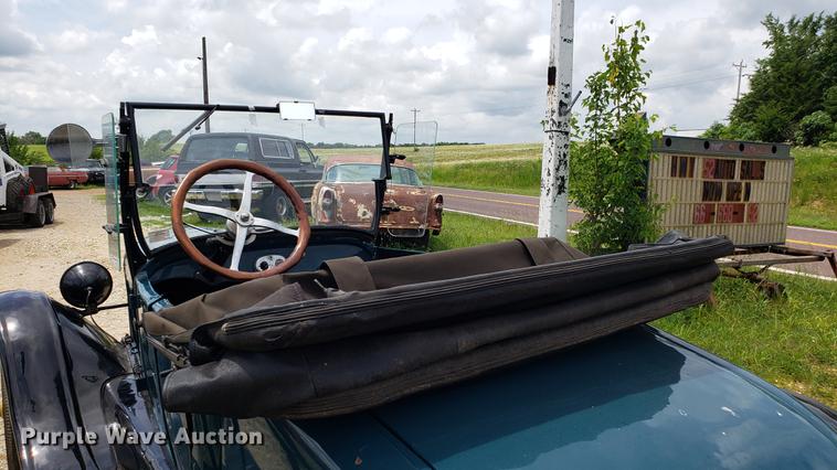 image for item EU9849 1927 Ford Model T