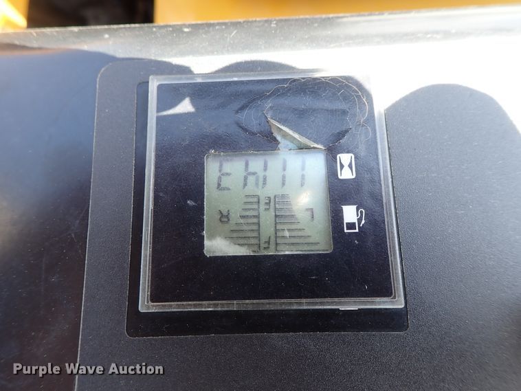 image for item FB9142 Hustler Super Z ZTR lawn mower