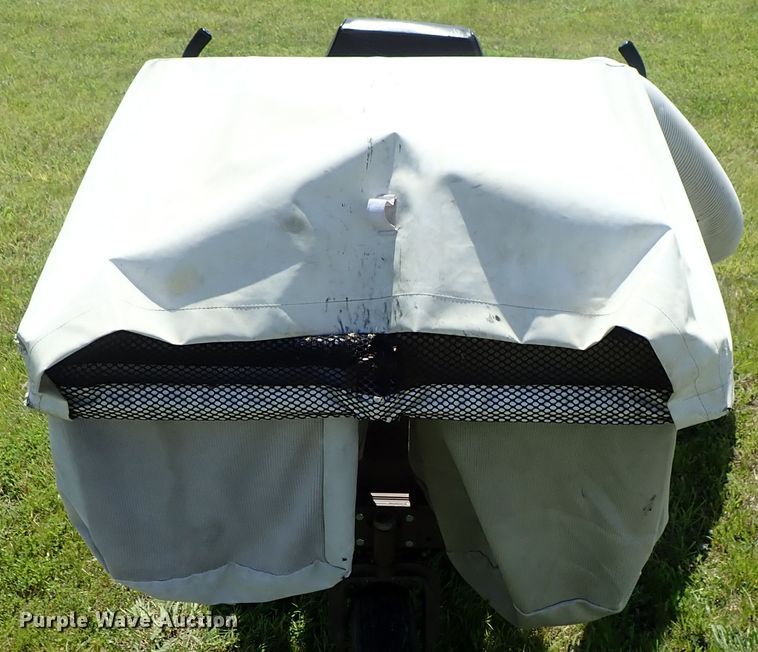 image for item FB9144 Grasshopper 614 ZTR lawn mower