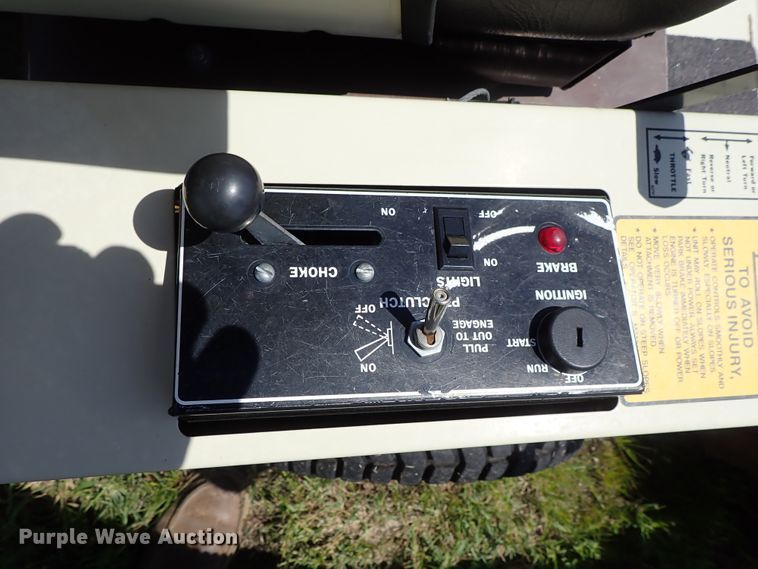 image for item FB9144 Grasshopper 614 ZTR lawn mower