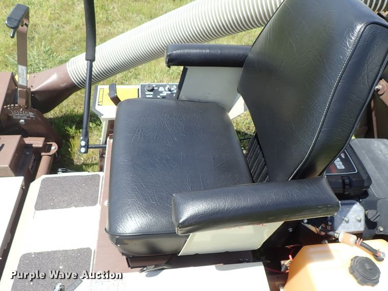 image for item FB9144 Grasshopper 614 ZTR lawn mower