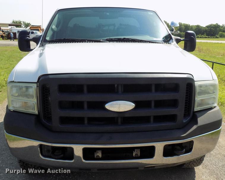 image for item FJ9251 2007 Ford F250 Super Duty SuperCab pickup truck