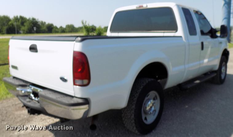 image for item FJ9251 2007 Ford F250 Super Duty SuperCab pickup truck