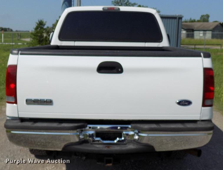 image for item FJ9251 2007 Ford F250 Super Duty SuperCab pickup truck