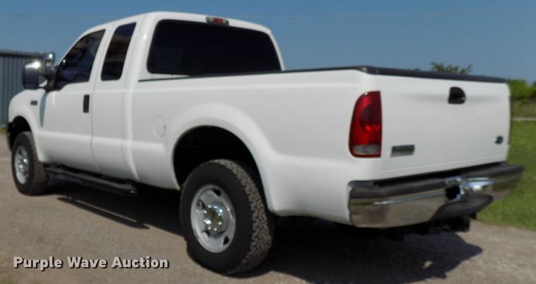 image for item FJ9251 2007 Ford F250 Super Duty SuperCab pickup truck
