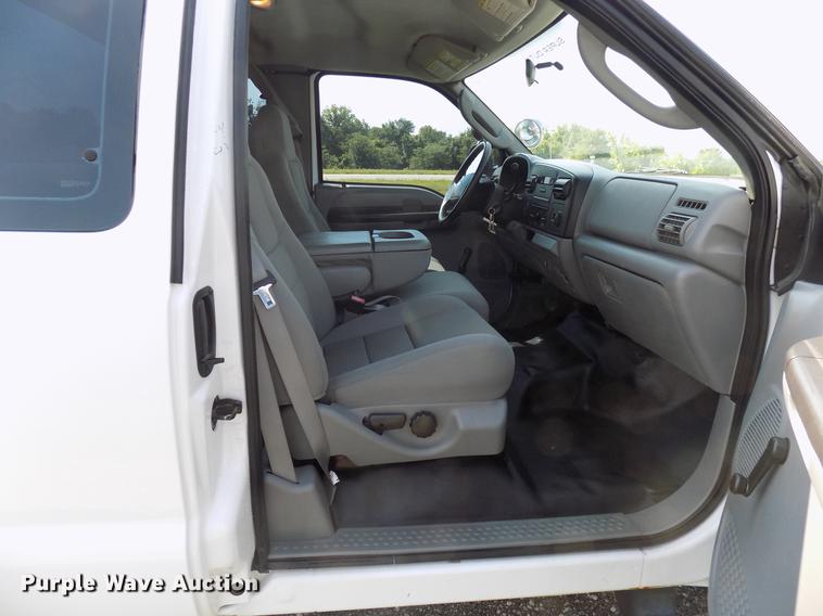 image for item FJ9251 2007 Ford F250 Super Duty SuperCab pickup truck