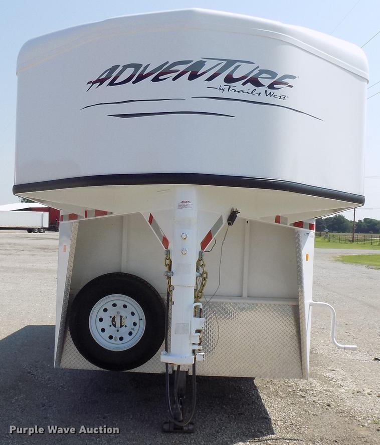 image for item FJ9253 2017 Trailer West Adventure livestock trailer