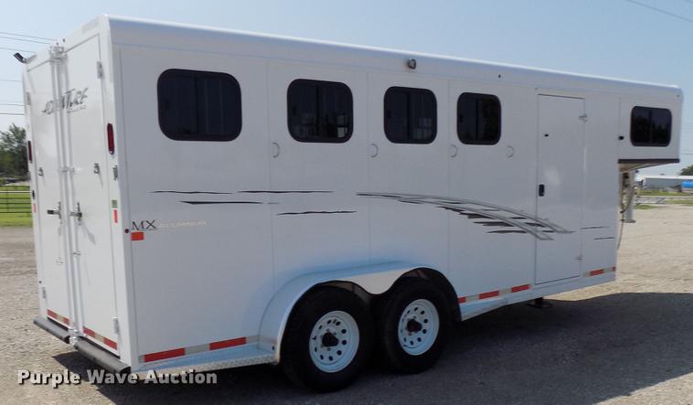 image for item FJ9253 2017 Trailer West Adventure livestock trailer