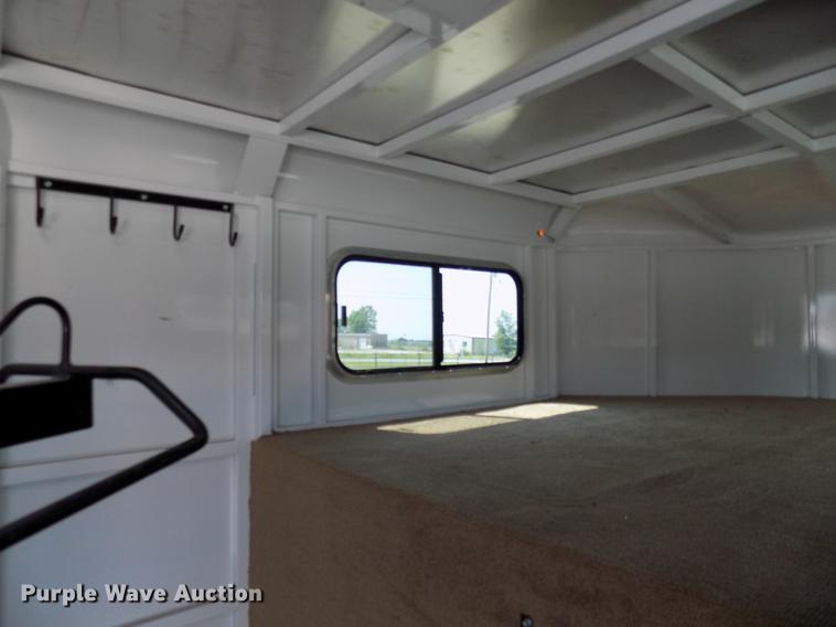 image for item FJ9253 2017 Trailer West Adventure livestock trailer