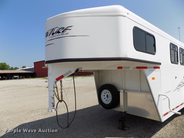 image for item FJ9253 2017 Trailer West Adventure livestock trailer