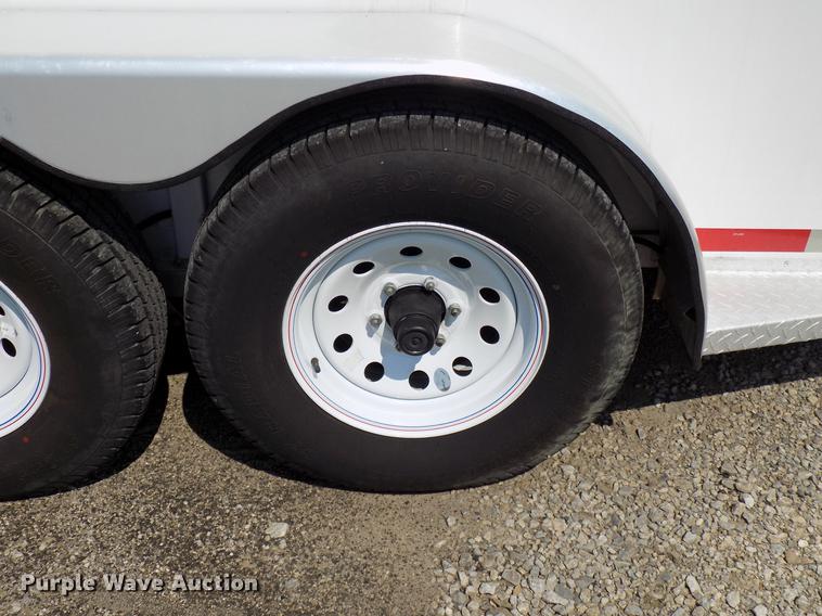 image for item FJ9253 2017 Trailer West Adventure livestock trailer