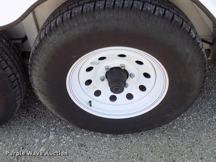 image for item FJ9253 2017 Trailer West Adventure livestock trailer