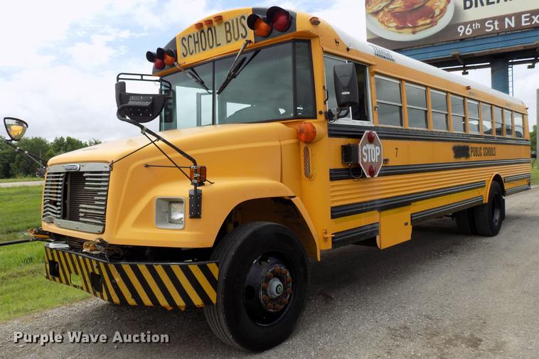 image for item FJ9287 2001 Freightliner FS65 school bus