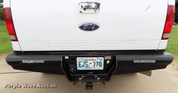 image for item FJ9288 2008 Ford F250 Super Duty Crew Cab pickup truck