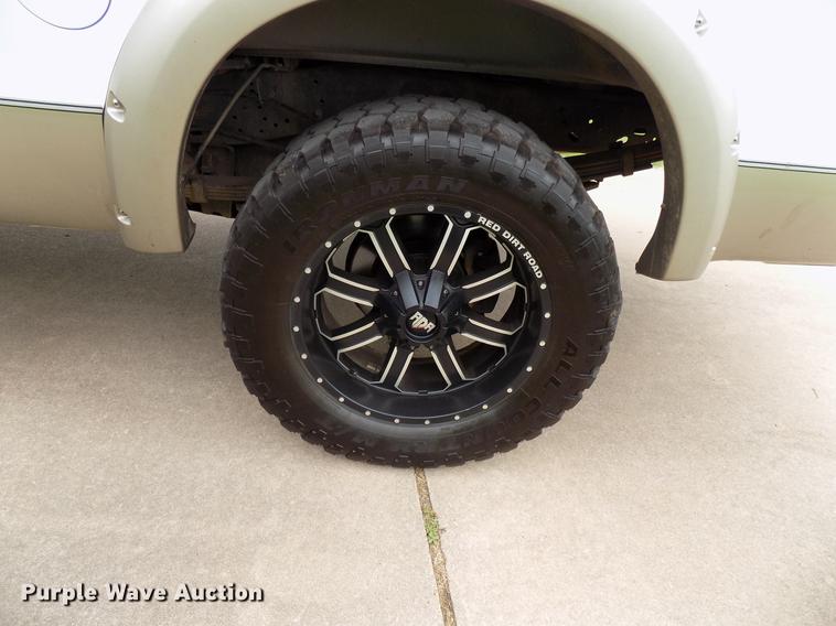 image for item FJ9288 2008 Ford F250 Super Duty Crew Cab pickup truck